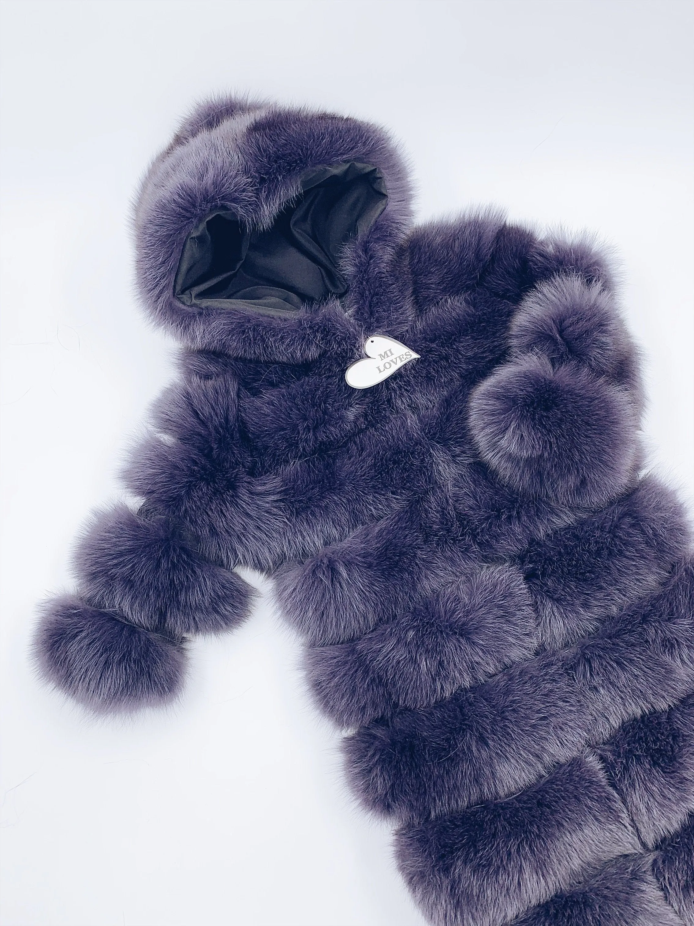 PRE ORDER(delivery in 3/4 weeks)Mi LOVES SIGNATURE ELITE COLLECTION !!SUPER LUXURIOUS LONG FOX FUR COAT .